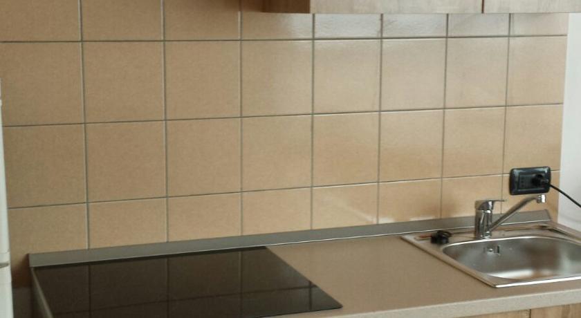 Residenze Glorenza Daire Bolzano Oda fotoğraf