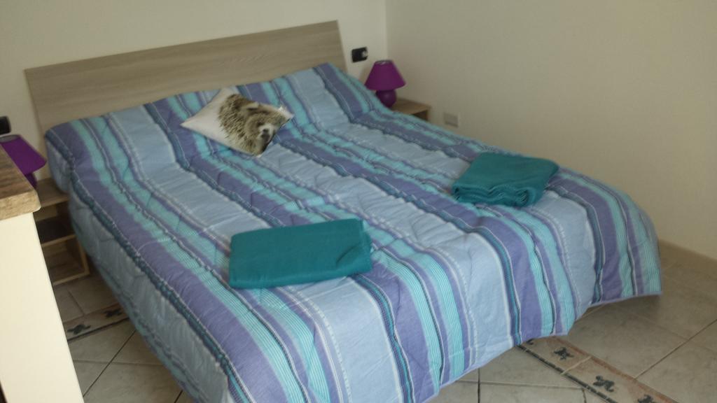 Residenze Glorenza Daire Bolzano Oda fotoğraf