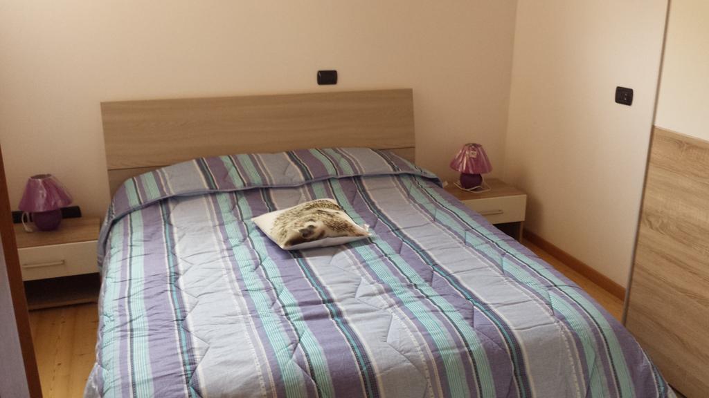 Residenze Glorenza Daire Bolzano Oda fotoğraf
