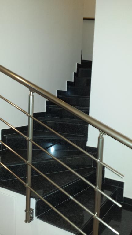 Residenze Glorenza Daire Bolzano Oda fotoğraf